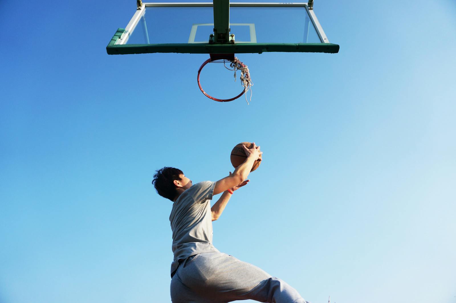 乐都彩票 — 大乐透赛场扣篮瞬间